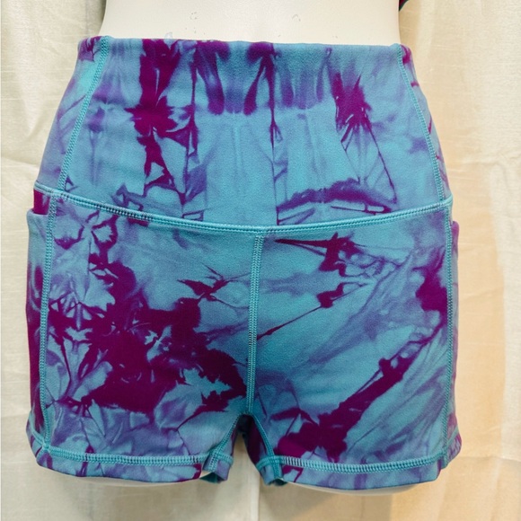 2 piece Euphoria Fabletics set - Picture 7 of 12